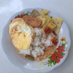 Nasi Sayur Lodeh Telor Ceplok