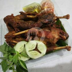 Bebek Utuh Goreng