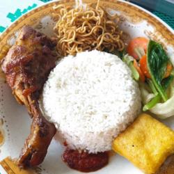 Nasi Campur Ayam