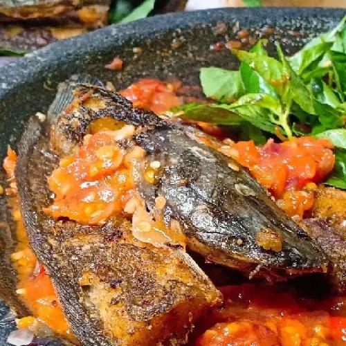 Ayam Penyet Cak Andi, Jl.caman Raya Jati Bening - GoFood