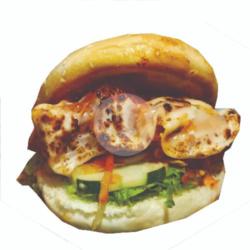 Moza Chicken Burger