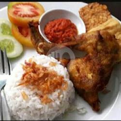 Pecel Ayam / Lele