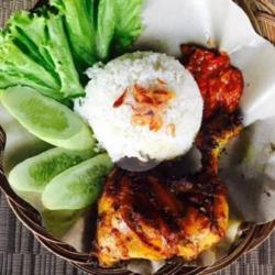 Nasi Ayam Bakar Sambal Lalap   Kol Goreng