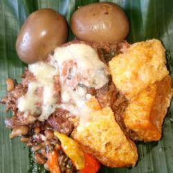 Gudeg Sambal Goreng Telur