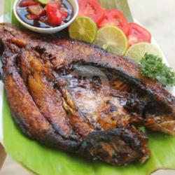 Patin Bakar   Nasi Dan Sambal