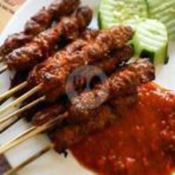 Sate Plecing Babi