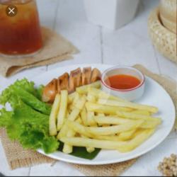 Sosis Bakar Kentang Goreng