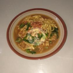 Mie Kuah Hot