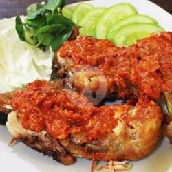 Ayam Penyet Sambal Tomat Matang