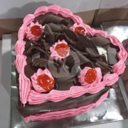 Blackforest Love Ukuran 15