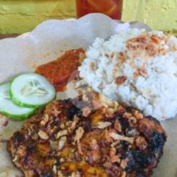 Nasi Telur Bakso Bakar Sambal Bawang