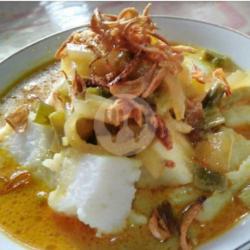 Lontong Sayur Padang