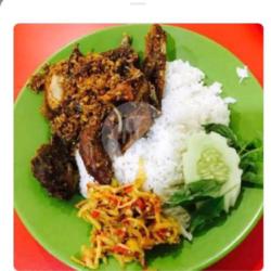 Nasi Bebek Goreng Sambel Pencit Purnama