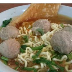 Indomie Bakso Pangsit Goreng