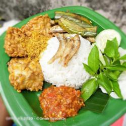 Nasi Tempe Penyet