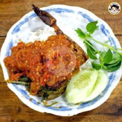 Nasi Bebek Goreng   Sambel   Lalapan