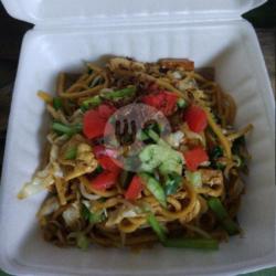 Mie Tektek Goreng