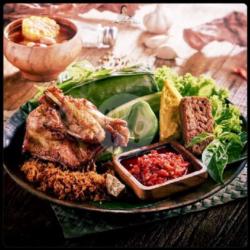 Timbel Ayam Kampung Komplit