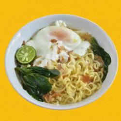 Indomie Kuah Telur Mata Sapi