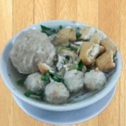 Mie Sop Bakso Geranat