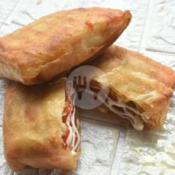 Lumpia Beef Cornet