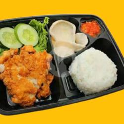 Nasi Bento Ayam Geprek