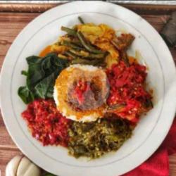 Nasi Padang Ikan Tongkol Balado   Tempe