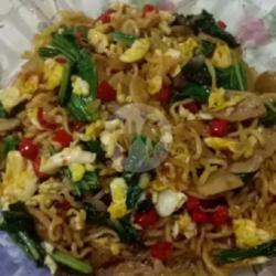 Mie Goreng Gilla Pedes Nampol