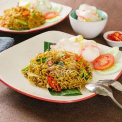 Mie Goreng Bebek