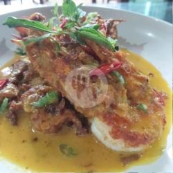 Jumbo Tiger Prawn With Bumbu Kuning