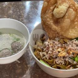 Yamin Asin/manis Bakso Pangsit