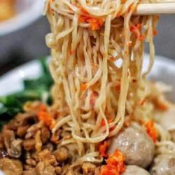 Indomie Goreng Ayam Hot / Biasa