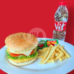 Paket Hemat Super Chicken Cheese Egg Burger 3