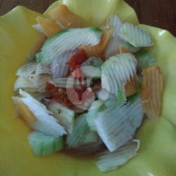 Rujak Kuah Pindang