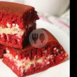 Redvelvet Kismis Keju Susu