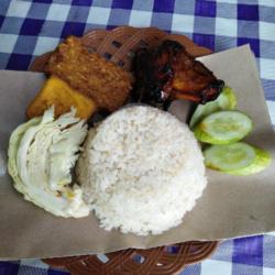 Paket Nasi   Ayam Bakar Seuhah