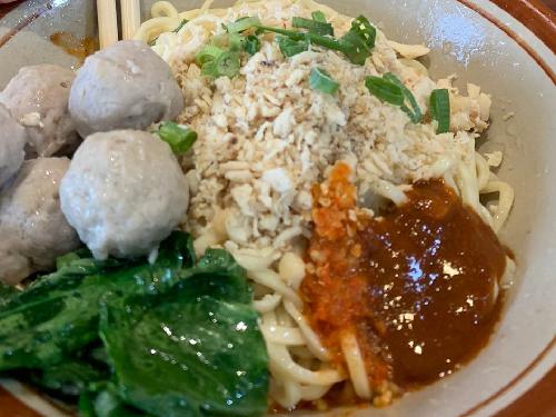 Mie Baso Tasik, Puri Gading