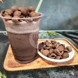 Milkshake Coklat Coco Crunch