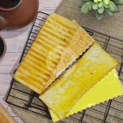 Roti Bakar Vanilla Kacang Sangrai