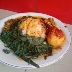 Nasi Telor Belado