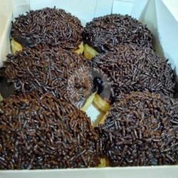 Donat Full Coklat