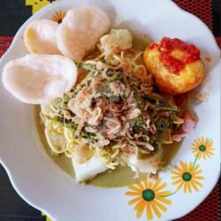 Lontong Ketupat Gulai Paku