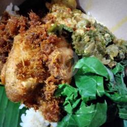 Nasi Ayam Balado/goreng