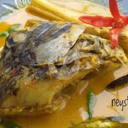 Nasi Kepala Ikan Nila Gulai Yg Kecil