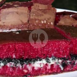 Red Velved Keju Coklat Susu