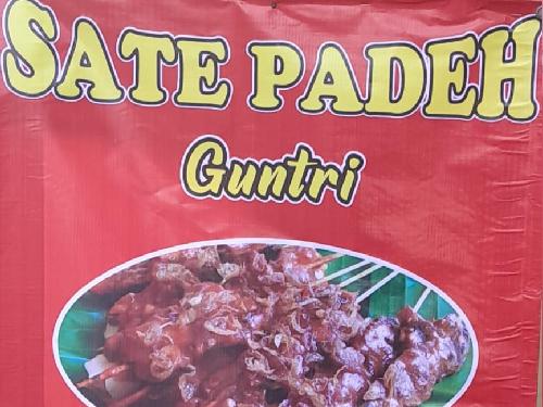 SATE PADEH GUNTRI, Banuaran