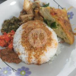 Nasi Telur Dadar