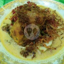 Lontong Ayam Goreng