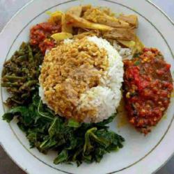 Nasi Ikan Tongkol Balado,tempe,tahu