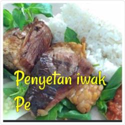 Penyetan Iwak P